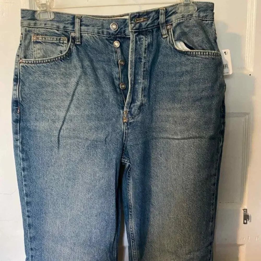 We The Free Lasso Straight Button Fly Jeans in Back Road Blue Size 32 New!!